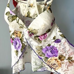 New babydoll with beautiful details 🌺